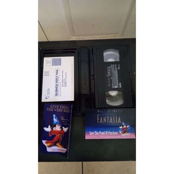 Vintage Walt Disney Fantasia VHS with proof of purchase papers - Picture 4 of 6